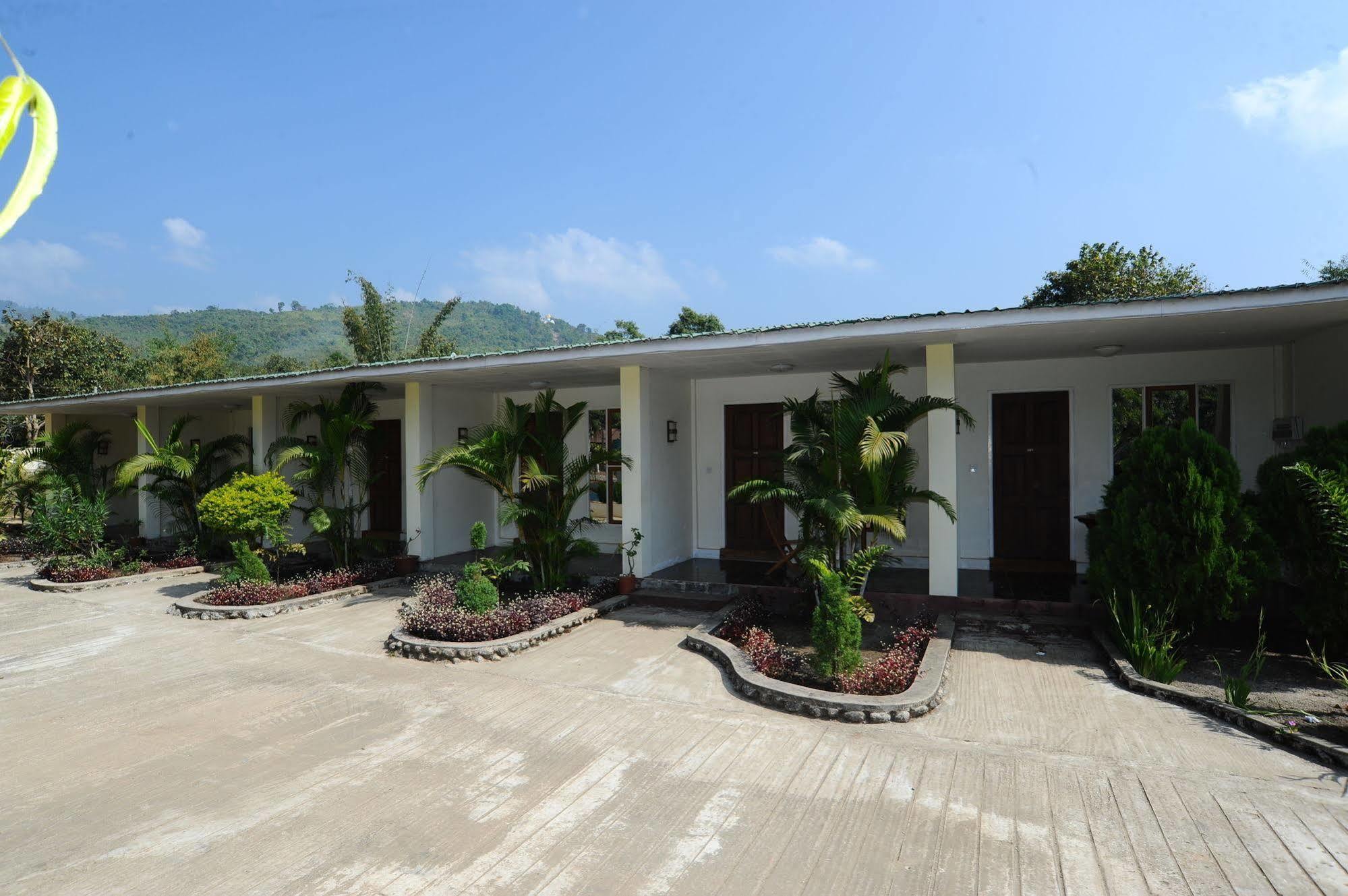 Bawga Theiddhi Hotel Kinmun Exterior photo